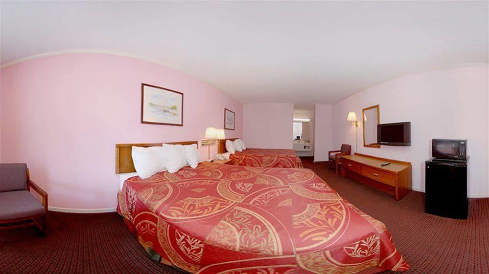 Days Inn By Wyndham Summerton Extérieur photo